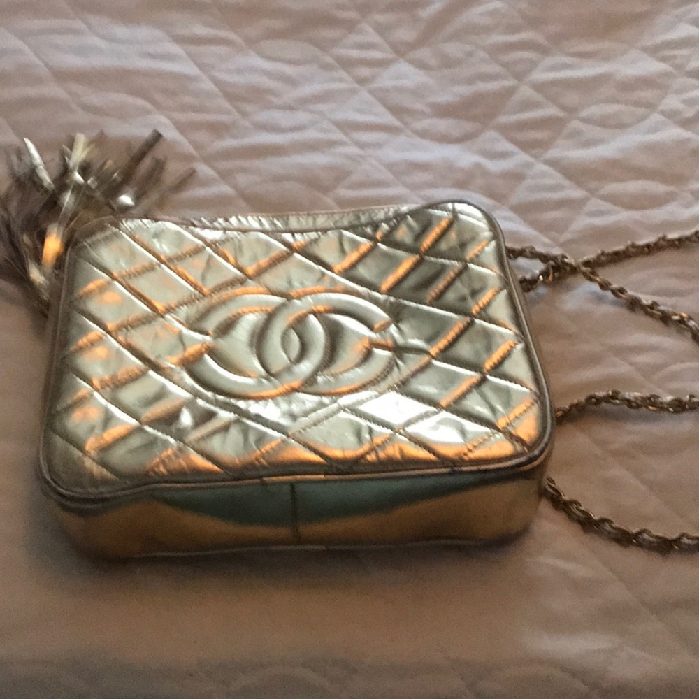 Chanel pocketbook